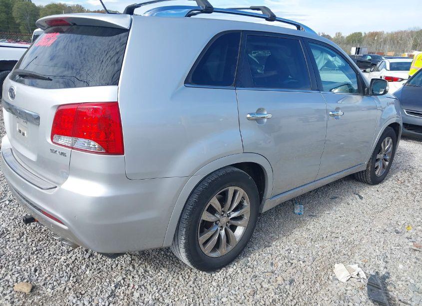 Photo 4 of 2012 Kia Sorento SX V6 (VIN 5XYKW4A21CG296157)