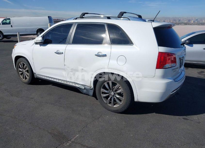Photo 3 of 2012 Kia Sorento SX V6 (VIN 5XYKW4A21CG300577)