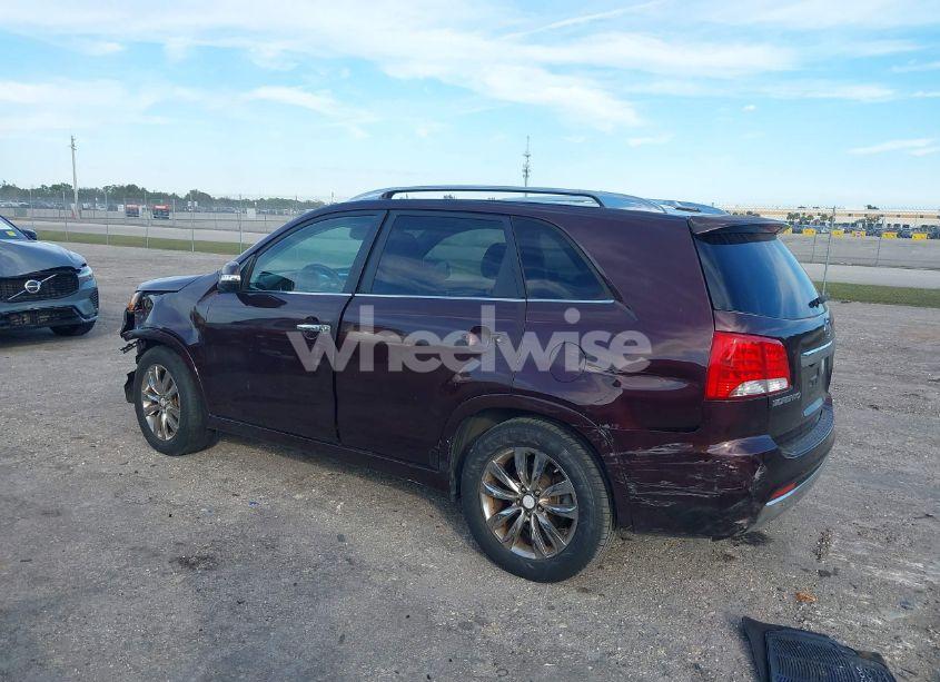 Photo 3 of 2013 Kia Sorento SX (VIN 5XYKW4A21DG346511)