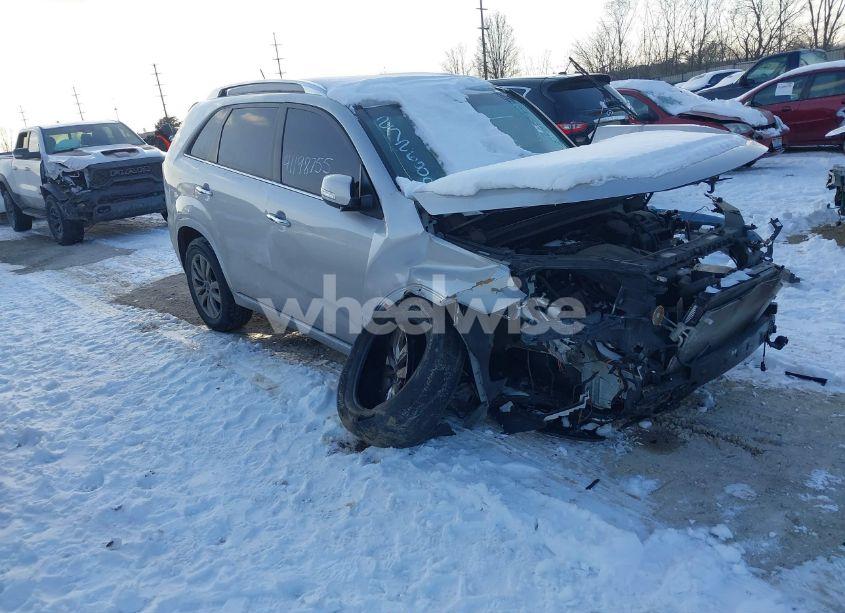2012 Kia Sorento SX V6 (VIN 5XYKW4A22CG272689) main photo