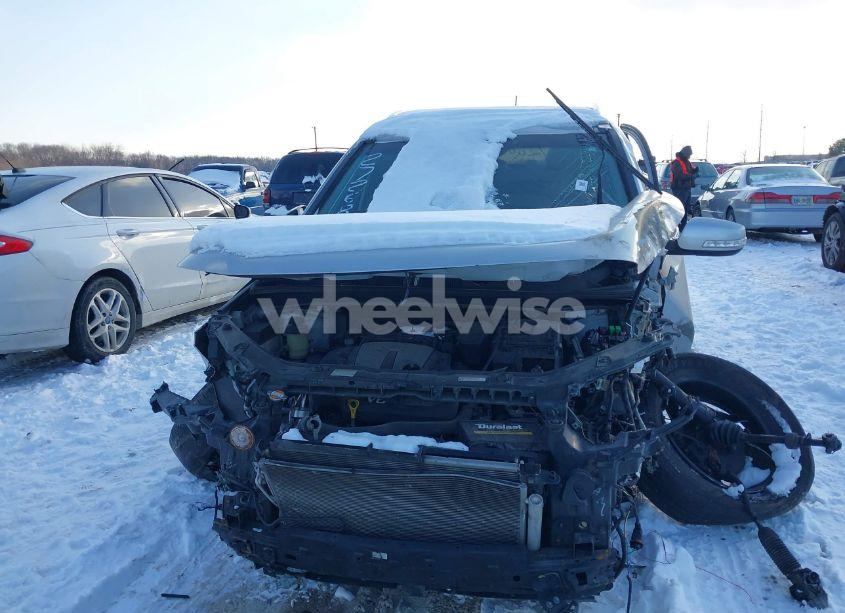 Photo 12 of 2012 Kia Sorento SX V6 (VIN 5XYKW4A22CG272689)