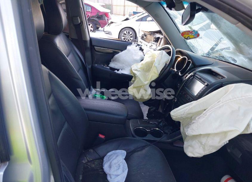 Photo 5 of 2012 Kia Sorento SX V6 (VIN 5XYKW4A22CG272689)