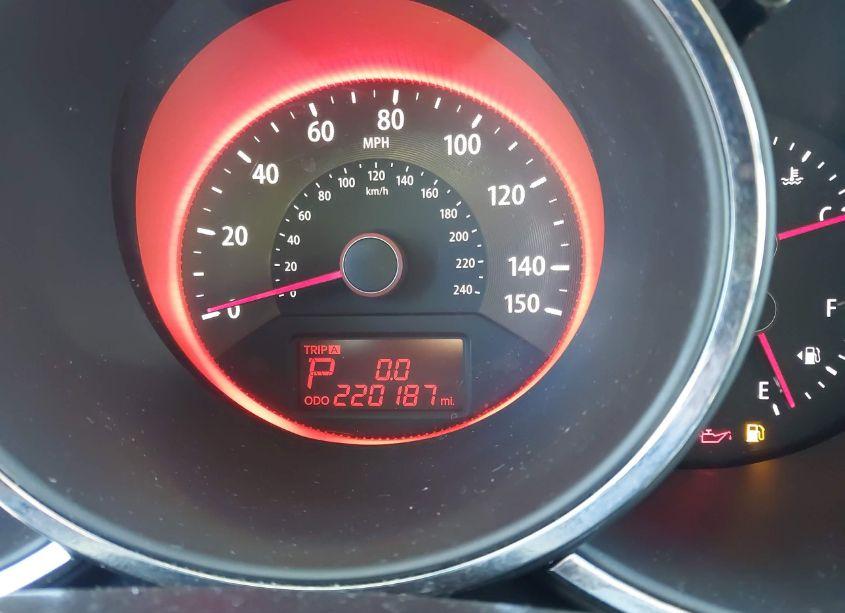 Photo 7 of 2011 Kia Sorento SX V6 (VIN 5XYKW4A23BG155654)