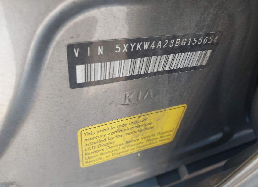 Photo 9 of 2011 Kia Sorento SX V6 (VIN 5XYKW4A23BG155654)