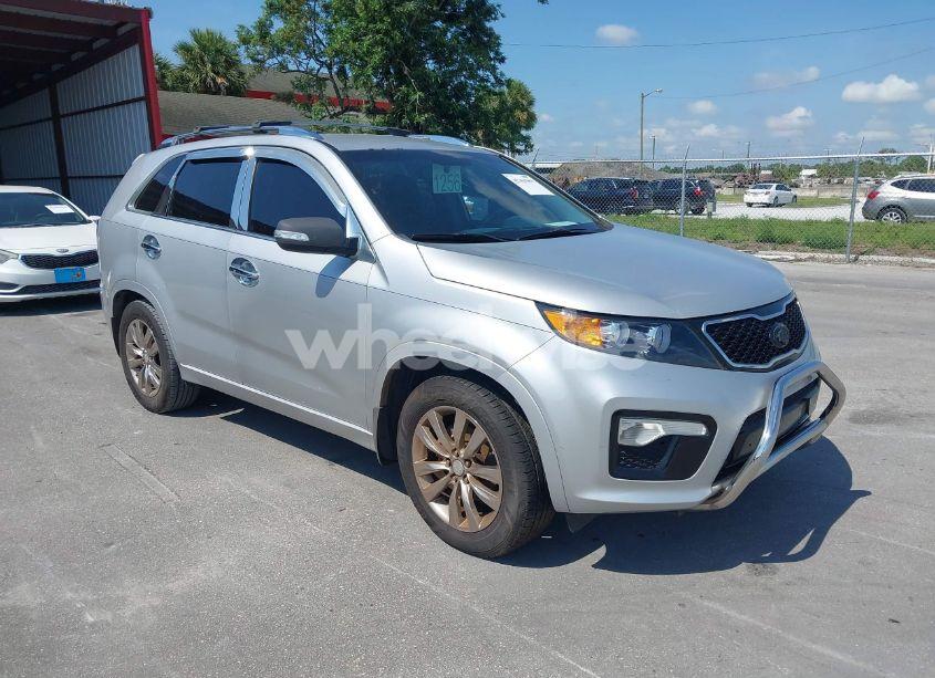 2011 Kia Sorento SX V6 (VIN 5XYKW4A24BG089079) main photo