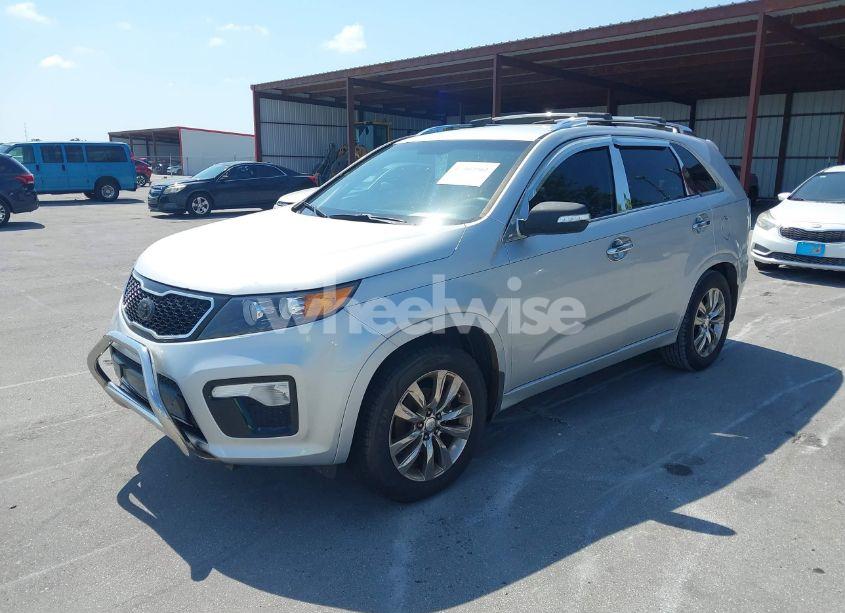 Photo 2 of 2011 Kia Sorento SX V6 (VIN 5XYKW4A24BG089079)