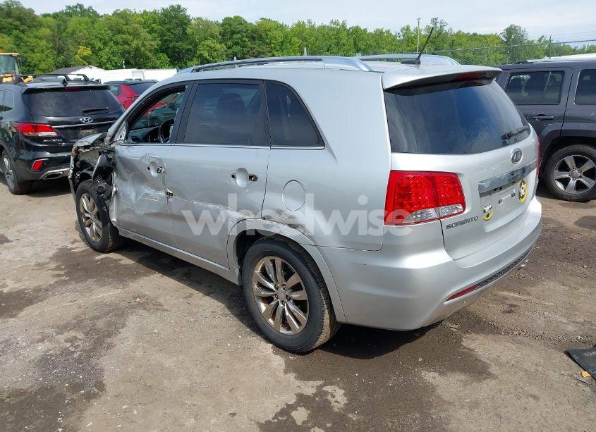 Photo 3 of 2011 Kia Sorento SX V6 (VIN 5XYKW4A24BG093102)