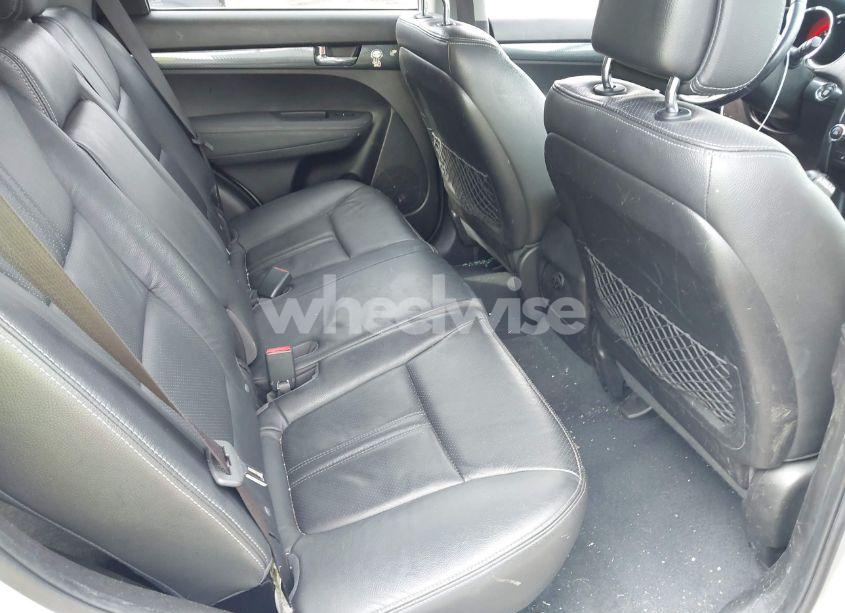 Photo 8 of 2011 Kia Sorento SX V6 (VIN 5XYKW4A24BG093102)