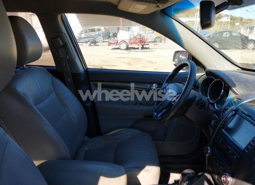 Photo 5 of 2011 Kia Sorento SX V6 (VIN 5XYKW4A25BG128679)