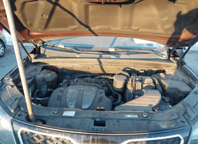 Photo 10 of 2012 Kia Sorento SX V6 (VIN 5XYKW4A25CG283007)