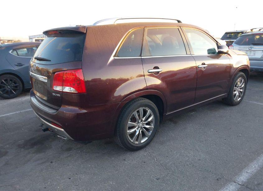 Photo 4 of 2012 Kia Sorento SX V6 (VIN 5XYKW4A25CG283007)