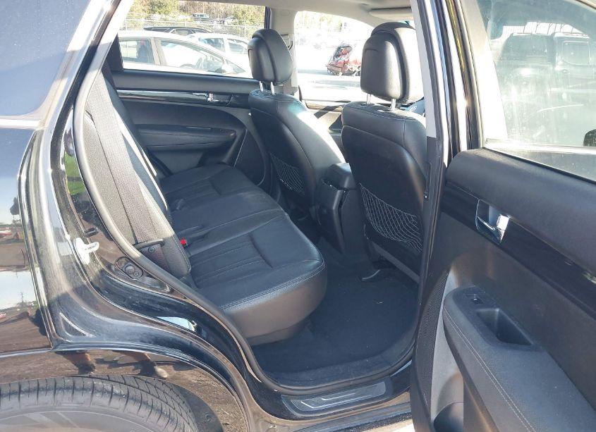 Photo 8 of 2013 Kia Sorento SX (VIN 5XYKW4A25DG377390)