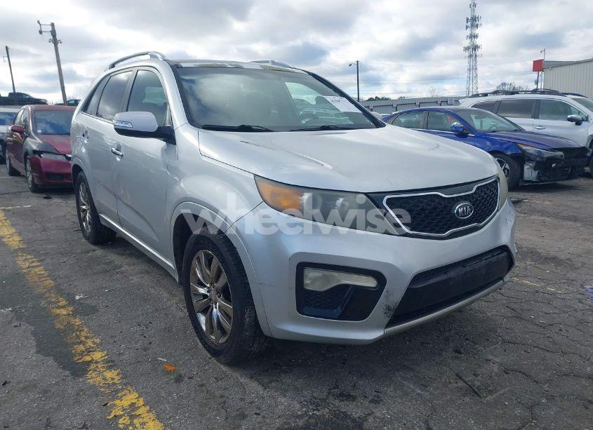 2011 Kia Sorento SX V6 (VIN 5XYKW4A26BG160749) main photo