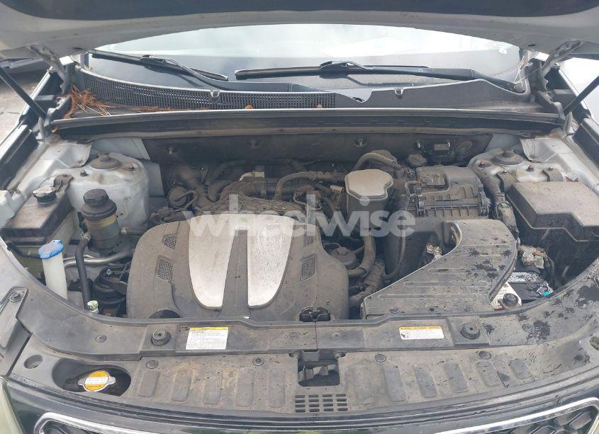 Photo 10 of 2011 Kia Sorento SX V6 (VIN 5XYKW4A26BG160749)