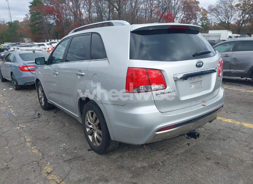 Photo 3 of 2011 Kia Sorento SX V6 (VIN 5XYKW4A26BG160749)