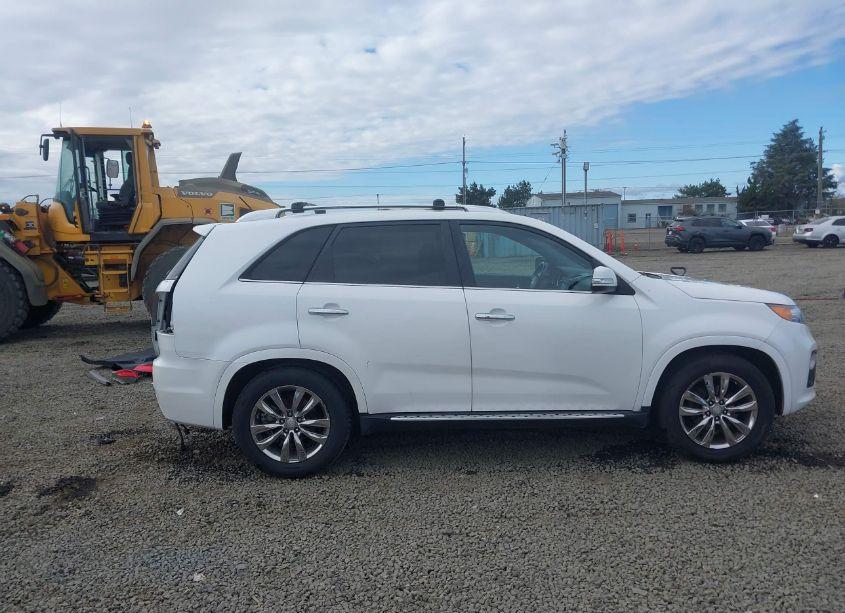 Photo 14 of 2012 Kia Sorento SX V6 (VIN 5XYKW4A27CG297958)