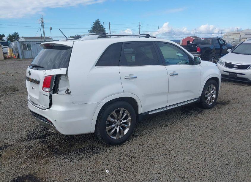 Photo 4 of 2012 Kia Sorento SX V6 (VIN 5XYKW4A27CG297958)