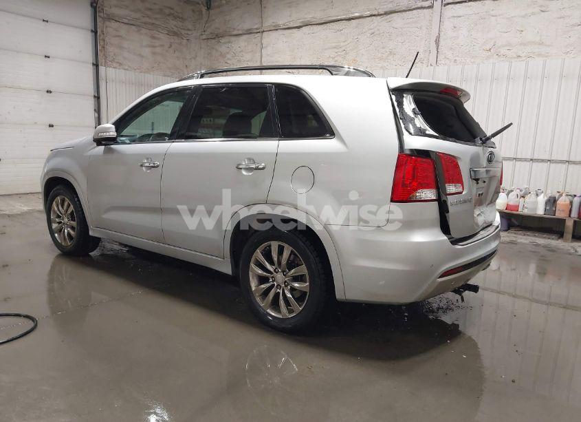 Photo 3 of 2012 Kia Sorento SX V6 (VIN 5XYKW4A28CG245951)