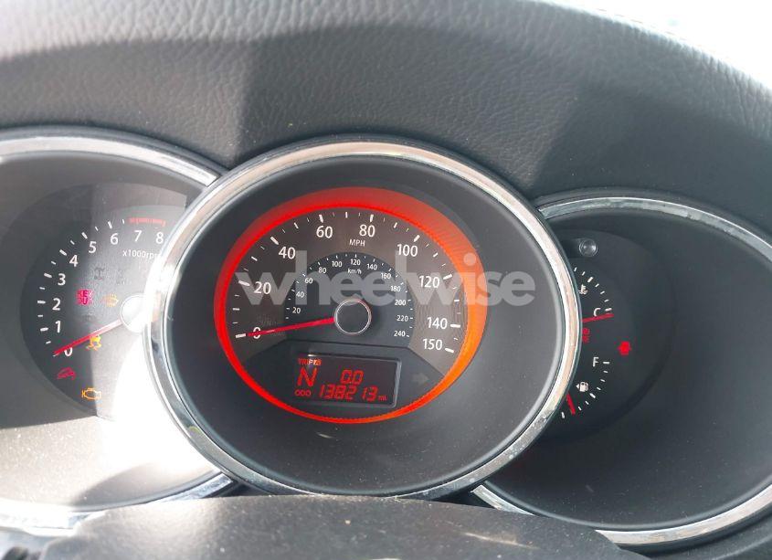 Photo 7 of 2011 Kia Sorento SX V6 (VIN 5XYKW4A29BG128099)