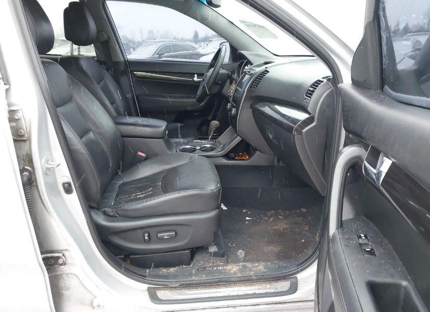 Photo 5 of 2012 Kia Sorento SX V6 (VIN 5XYKW4A29CG187803)