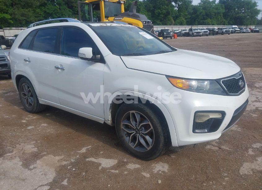 2012 Kia Sorento SX V6 (VIN 5XYKW4A29CG229256) main photo