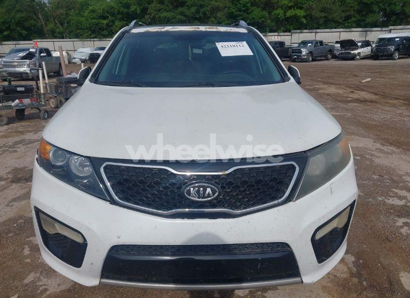 Photo 6 of 2012 Kia Sorento SX V6 (VIN 5XYKW4A29CG229256)