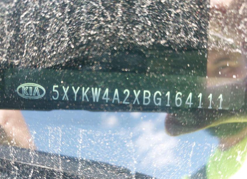 Photo 9 of 2011 Kia Sorento SX V6 (VIN 5XYKW4A2XBG164111)