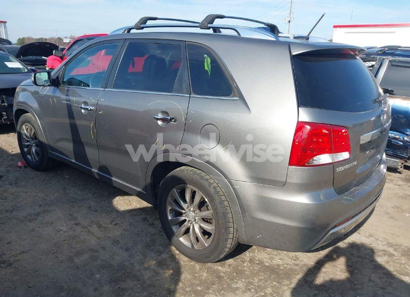 Photo 3 of 2011 Kia Sorento SX V6 (VIN 5XYKW4A2XBG171446)