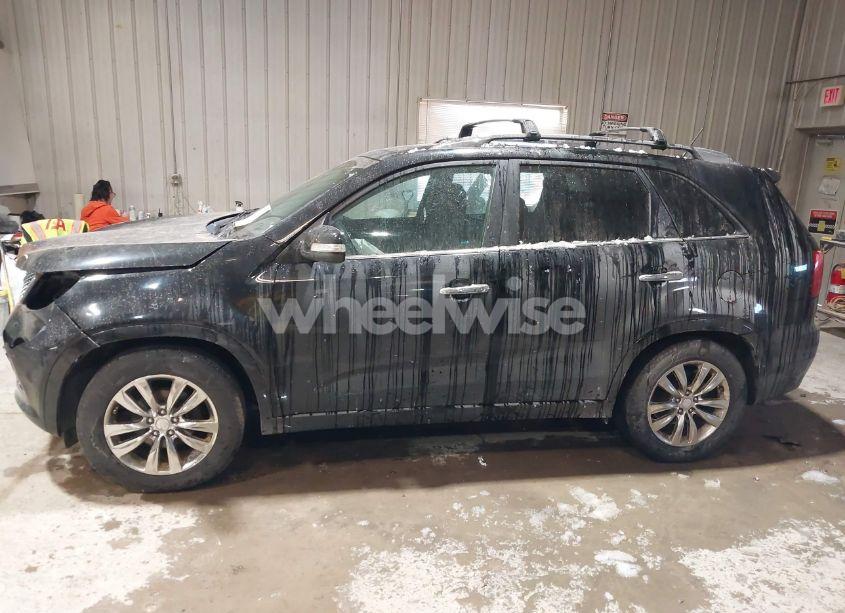 Photo 14 of 2012 Kia Sorento SX V6 (VIN 5XYKW4A2XCG209369)