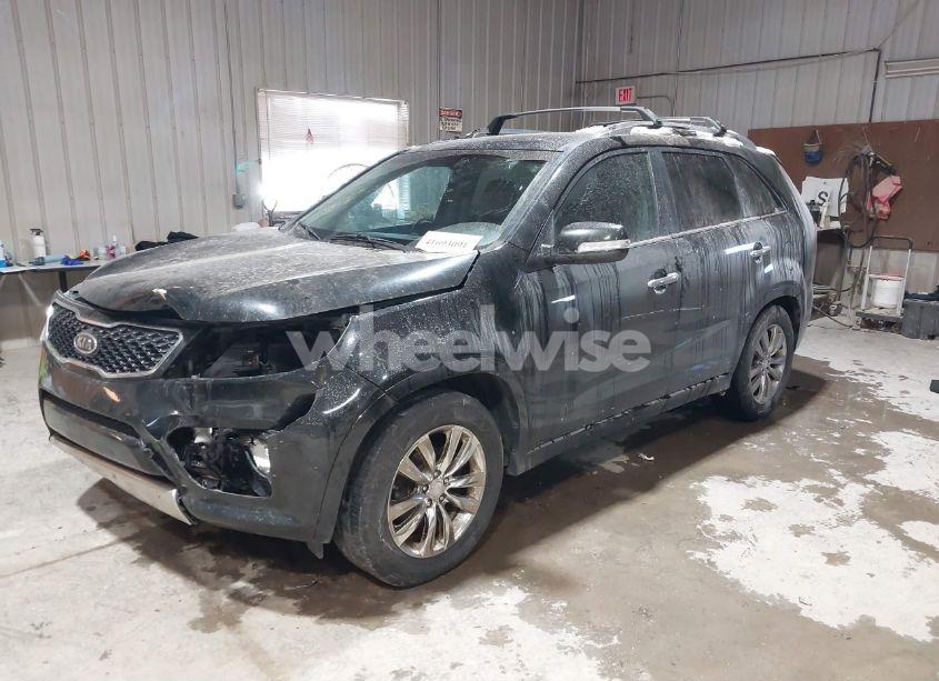 Photo 2 of 2012 Kia Sorento SX V6 (VIN 5XYKW4A2XCG209369)