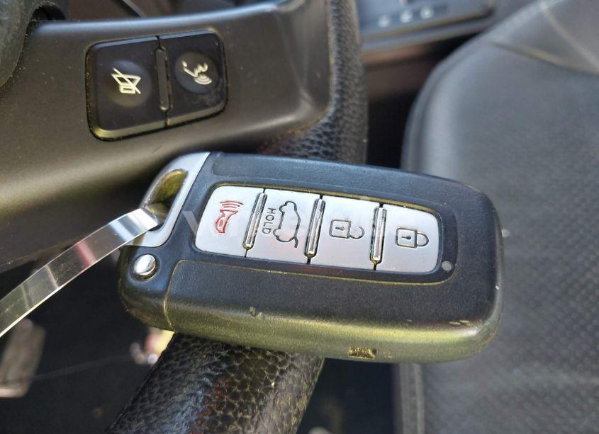 Photo 11 of 2012 Kia Sorento SX V6 (VIN 5XYKW4A2XCG238144)