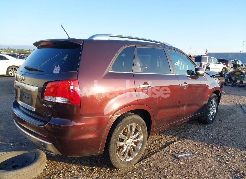 Photo 4 of 2012 Kia Sorento SX V6 (VIN 5XYKW4A2XCG238144)