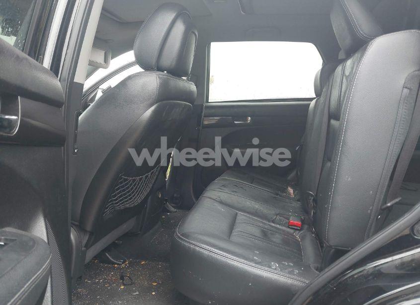 Photo 8 of 2013 Kia Sorento SX (VIN 5XYKW4A2XDG385193)