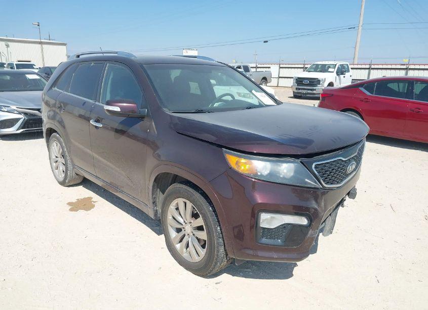 2013 Kia Sorento SX (VIN 5XYKW4A2XDG393164) main photo