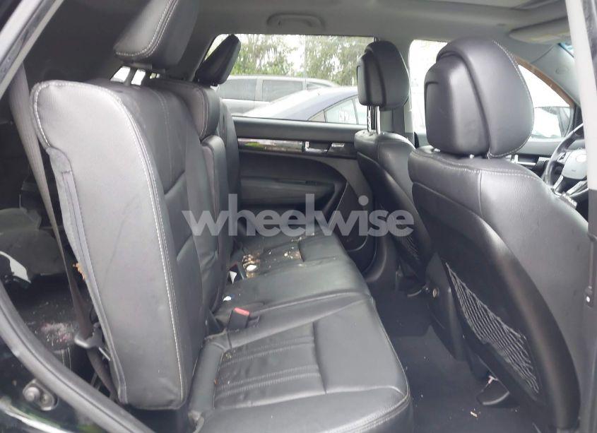 Photo 8 of 2013 Kia Sorento SX (VIN 5XYKW4A2XDG420282)
