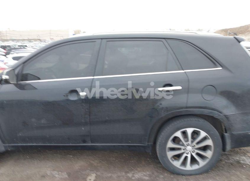 Photo 15 of 2014 Kia Sorento SX (VIN 5XYKW4A70EG432633)