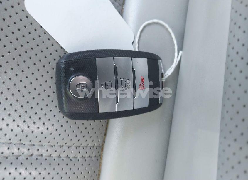 Photo 11 of 2014 Kia Sorento LIMITED V6 (VIN 5XYKW4A70EG521005)