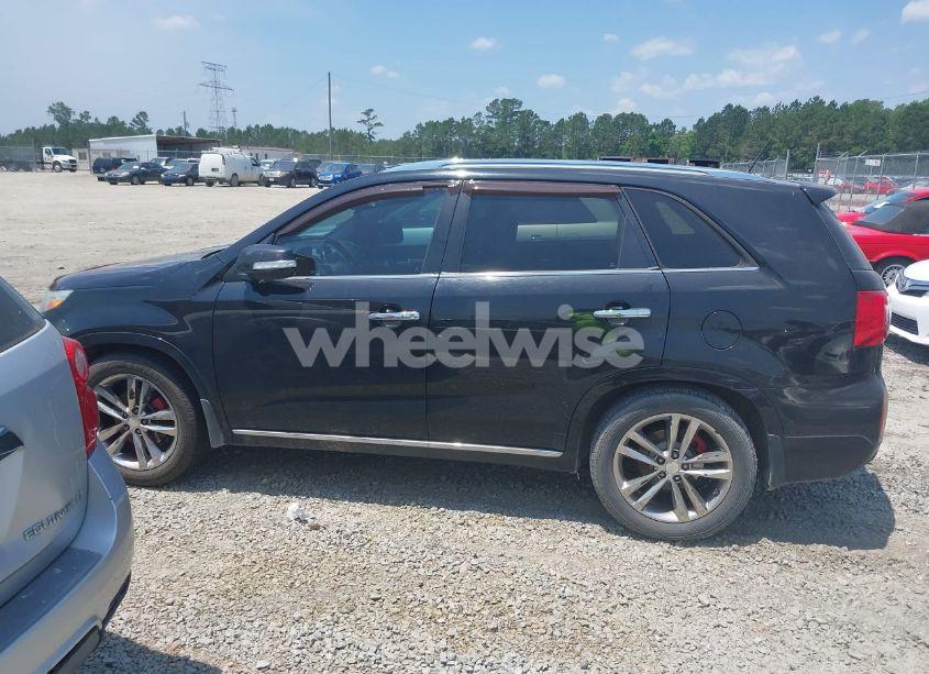 Photo 14 of 2014 Kia Sorento LIMITED V6 (VIN 5XYKW4A70EG521005)