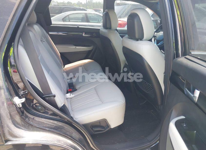 Photo 8 of 2014 Kia Sorento LIMITED V6 (VIN 5XYKW4A70EG521005)