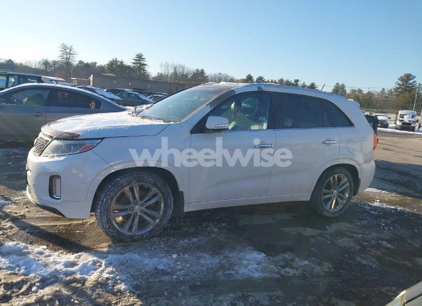 Photo 13 of 2014 Kia Sorento LIMITED V6 (VIN 5XYKW4A71EG454589)
