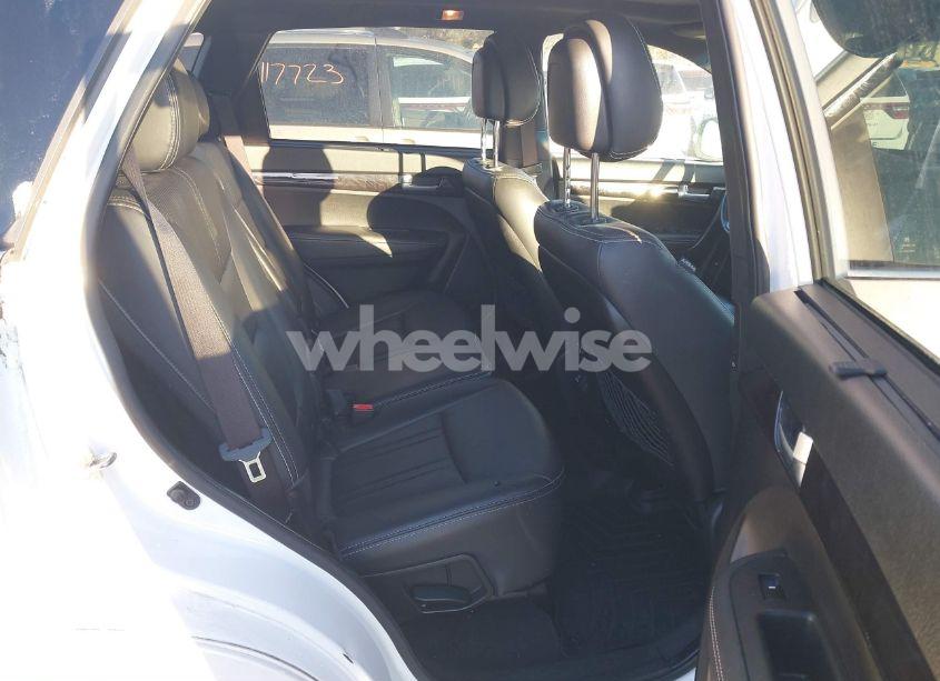 Photo 8 of 2014 Kia Sorento LIMITED V6 (VIN 5XYKW4A71EG454589)