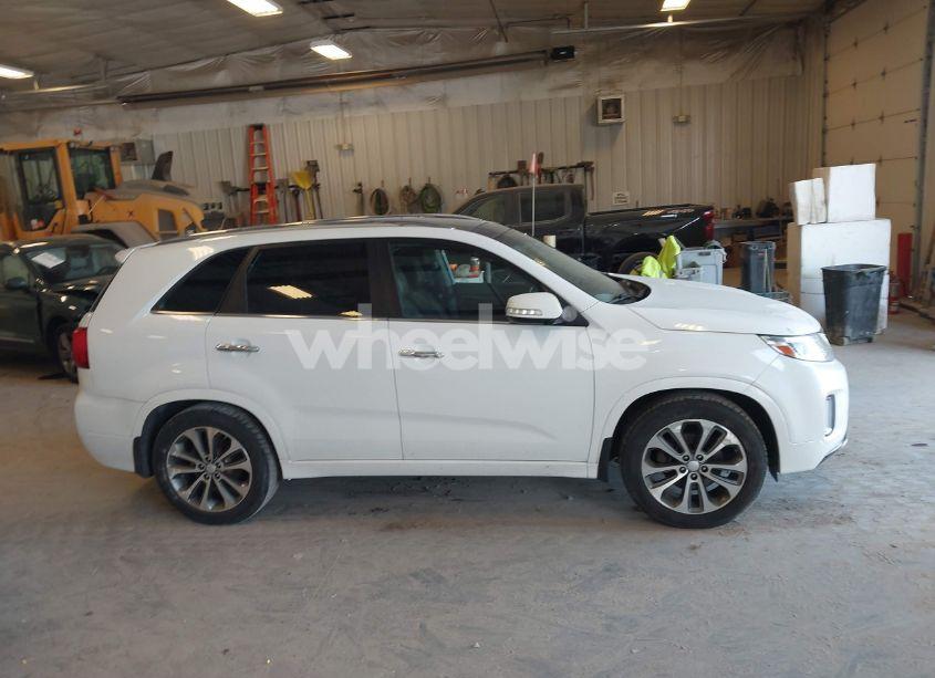 Photo 13 of 2014 Kia Sorento SX (VIN 5XYKW4A71EG536564)