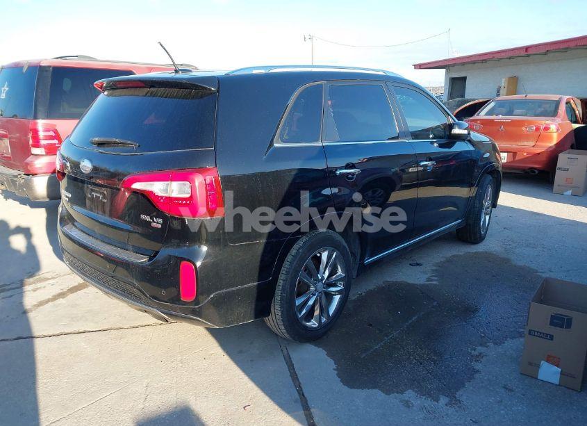 Photo 4 of 2014 Kia Sorento LIMITED V6 (VIN 5XYKW4A71EG540162)