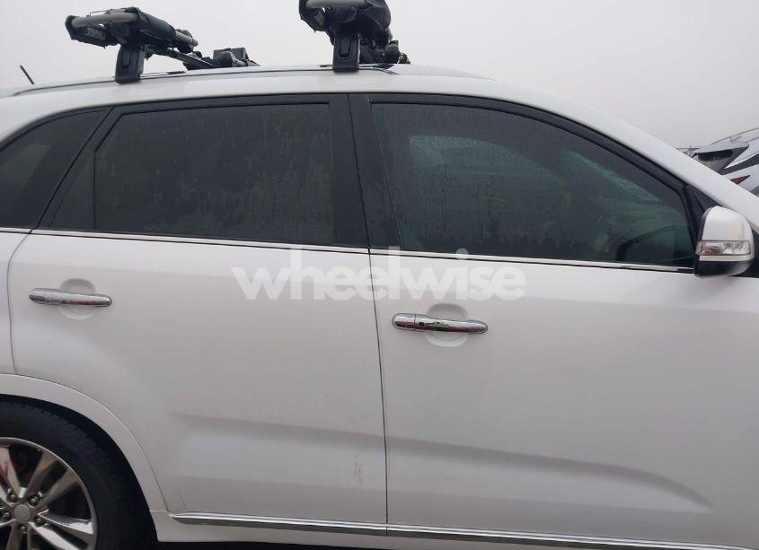 Photo 14 of 2015 Kia Sorento LIMITED V6 (VIN 5XYKW4A71FG597902)