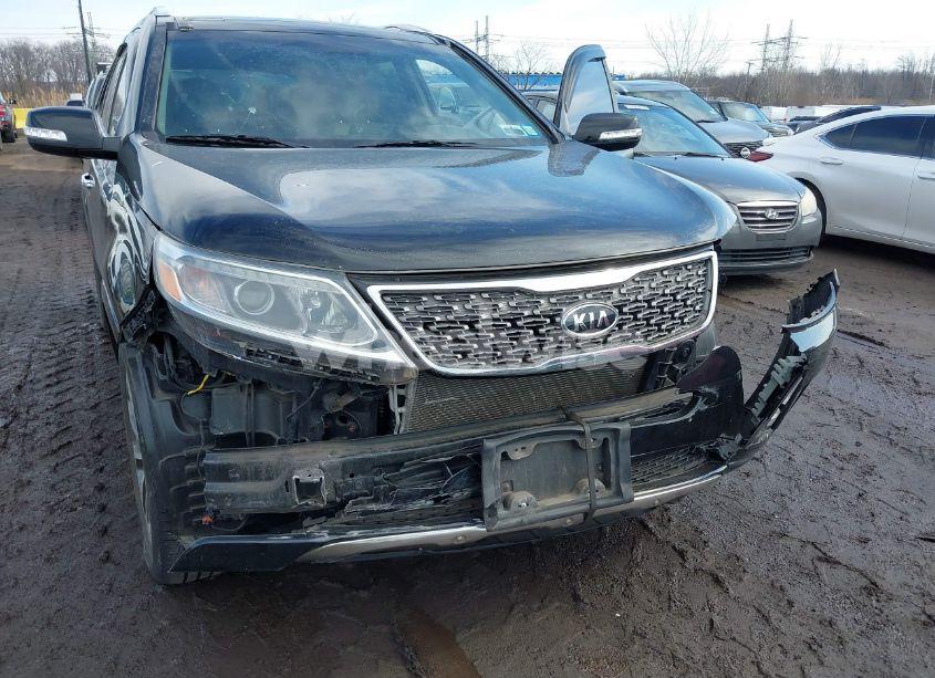 Photo 17 of 2014 Kia Sorento SX (VIN 5XYKW4A72EG429880)