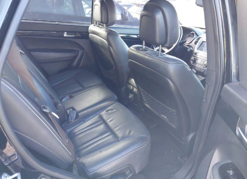 Photo 8 of 2014 Kia Sorento LIMITED V6 (VIN 5XYKW4A72EG492963)