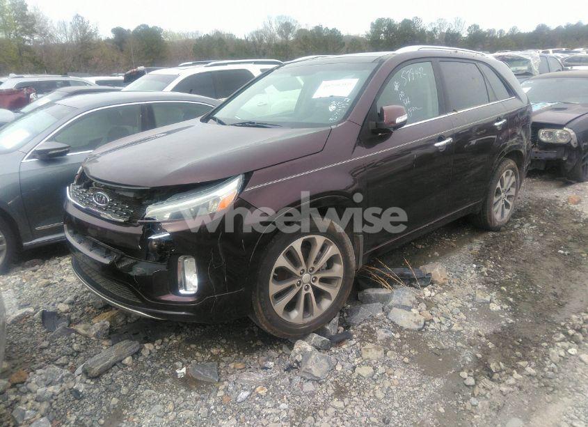 Photo 2 of 2015 Kia Sorento SX V6 (VIN 5XYKW4A72FG579442)