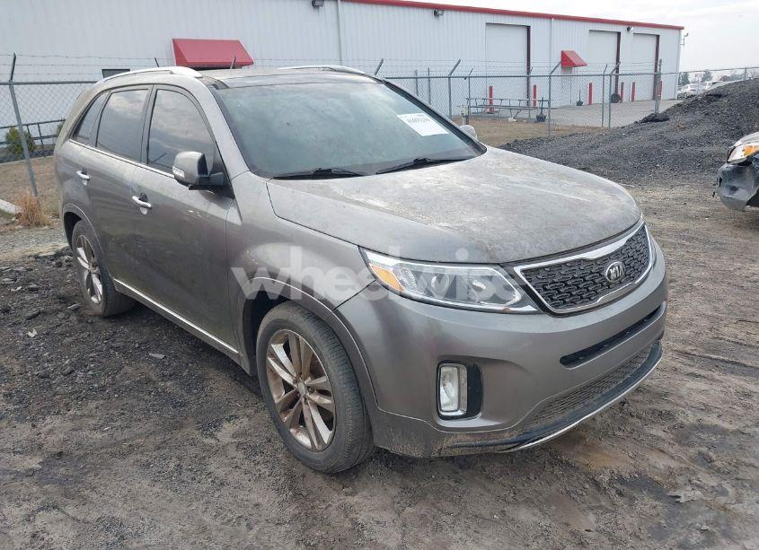 2015 Kia Sorento LIMITED V6 (VIN 5XYKW4A72FG601679) main photo