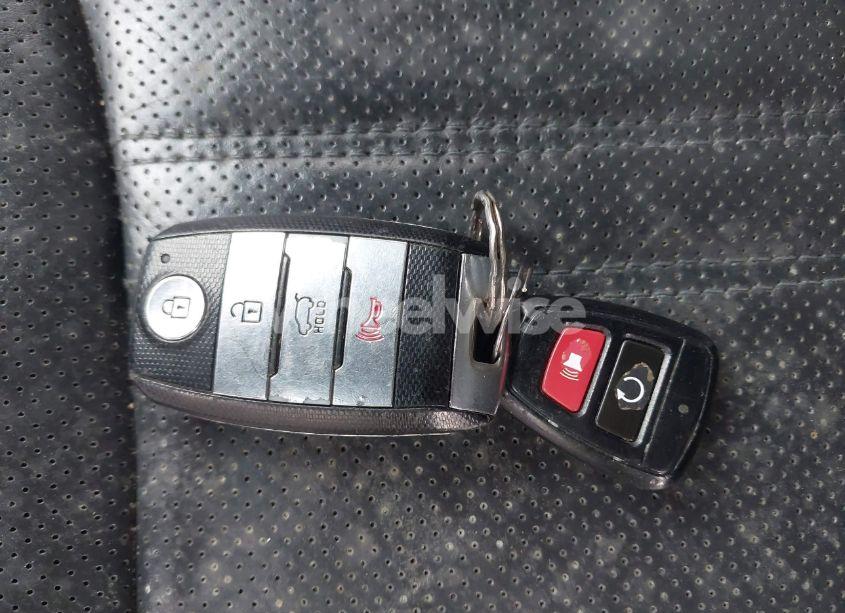 Photo 11 of 2015 Kia Sorento LIMITED V6 (VIN 5XYKW4A72FG601679)