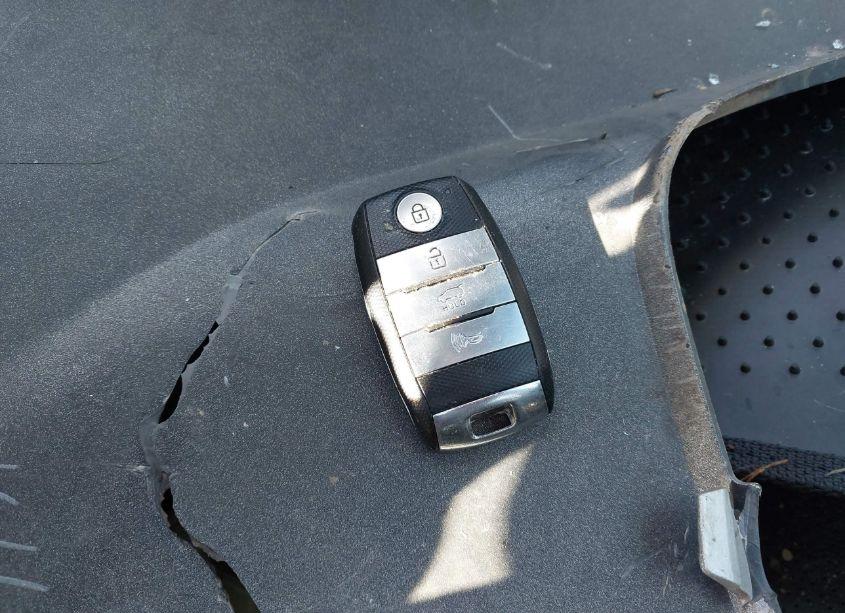 Photo 11 of 2014 Kia Sorento SX (VIN 5XYKW4A73EG432044)